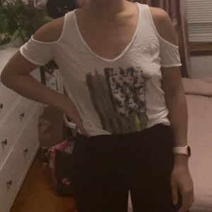 Guess tee with cut out shoulder